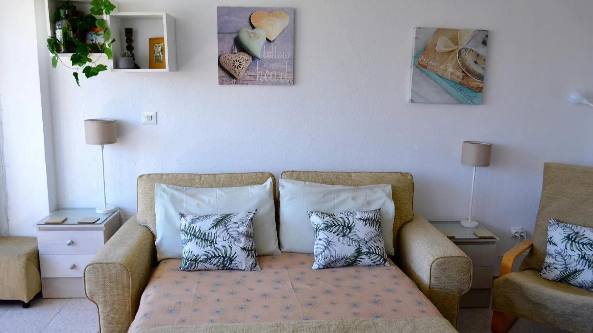 Appartamento Spacious 1 Bedroom Apartment, Beach Front, Torrox Costa