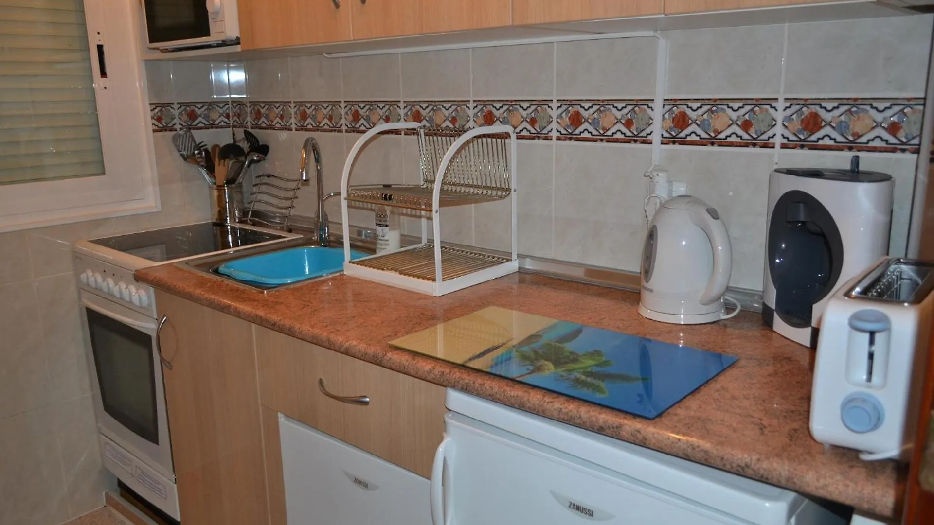 Appartamento Spacious 1 Bedroom Apartment, Beach Front, Torrox Costa