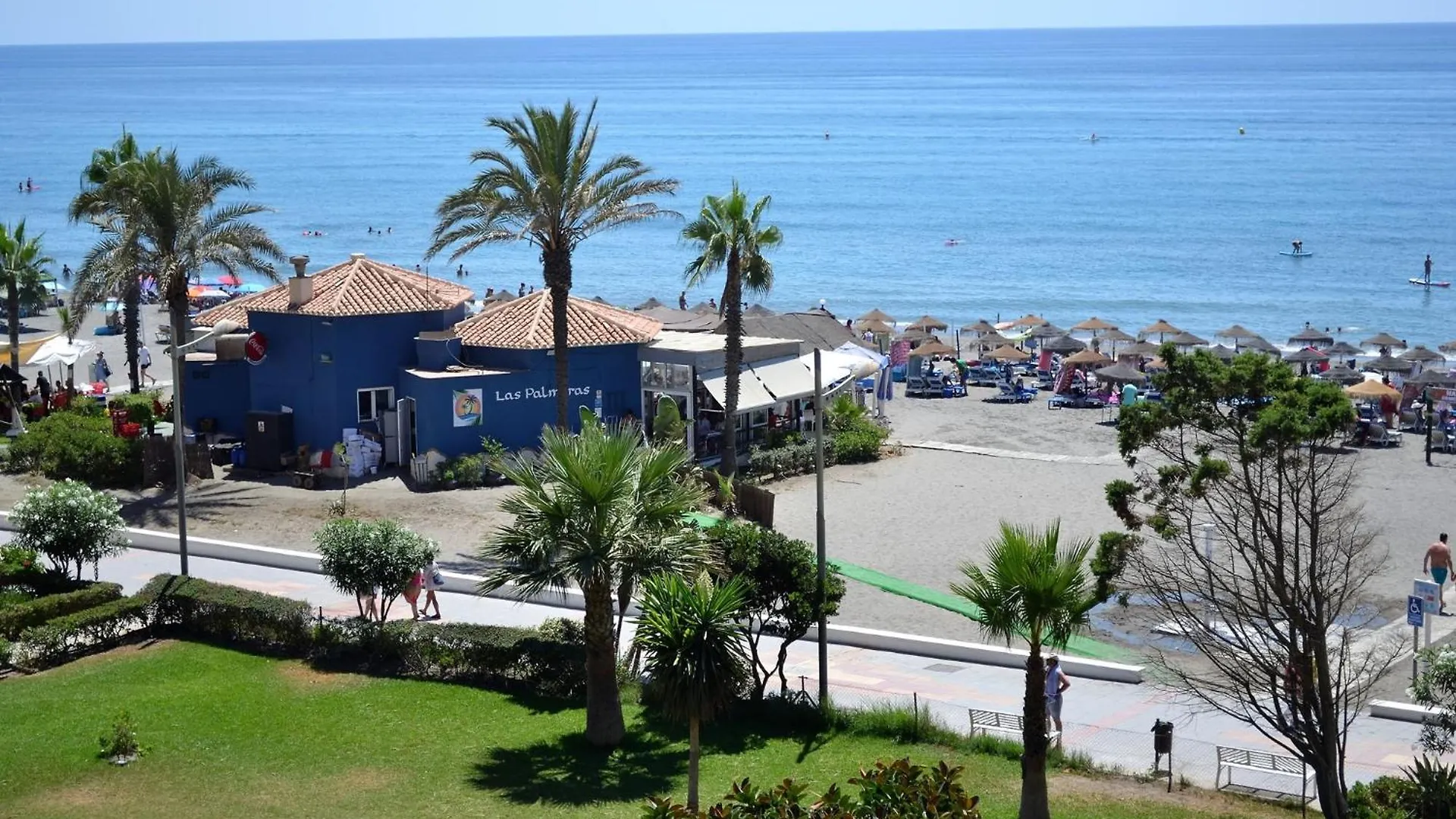 Spacious 1 Bedroom Apartment, Beach Front, Torrox Costa 0*,