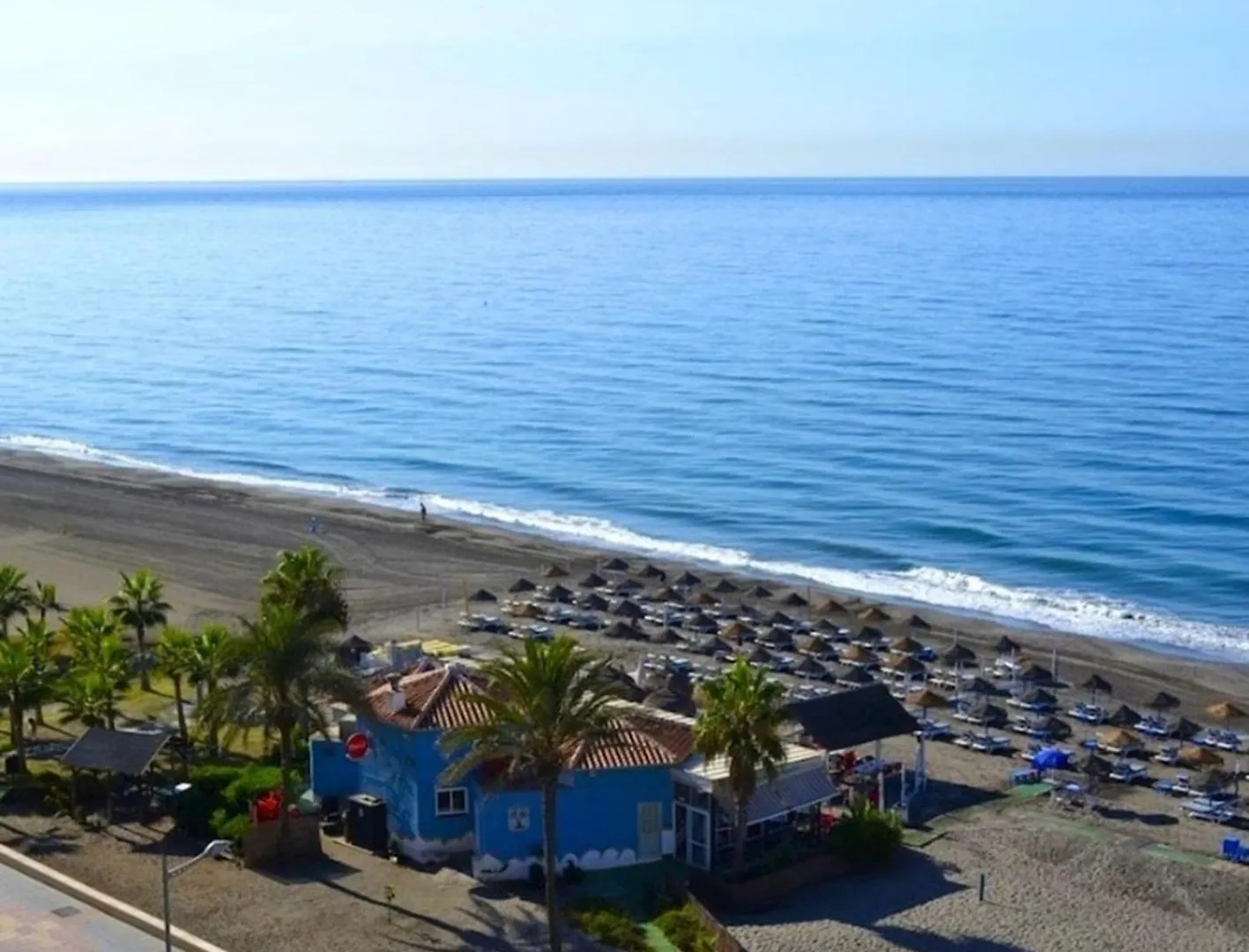 Spacious 1 Bedroom Apartment, Beach Front, Torrox Costa Spanyolország